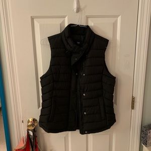 Gap Black vest